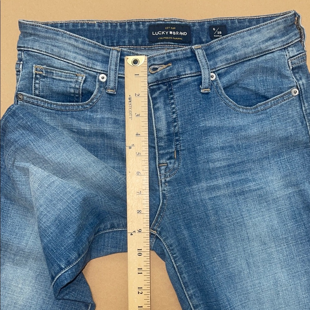 Lucky Brand women's Blue Stretch Skinny Jeans Tapered Fit Size 26 - Picture 7 of 8